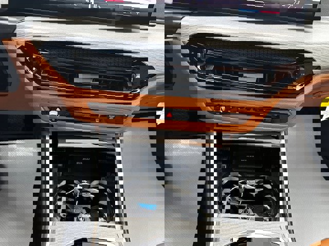 New 2025 BMW i4 xDrive40i image 22