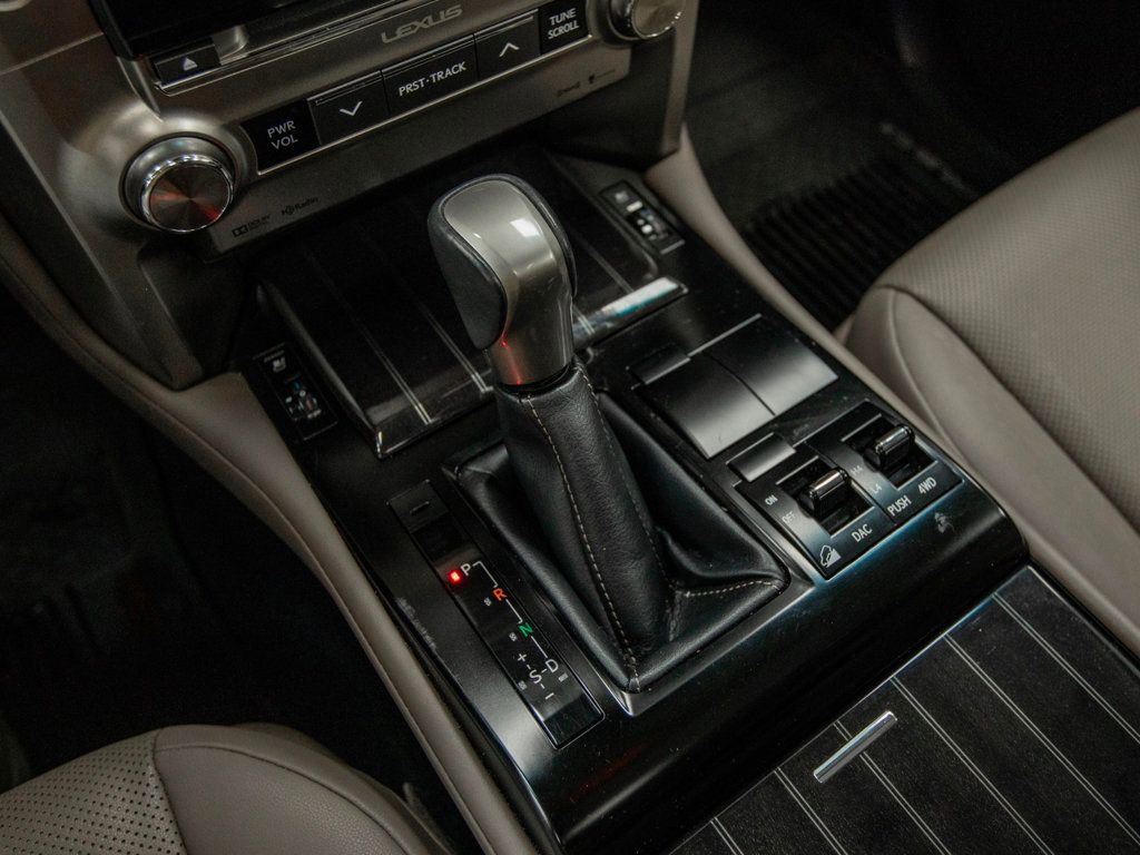 Used 2021 Lexus GX 460 Premium w/ Premium Package image 21