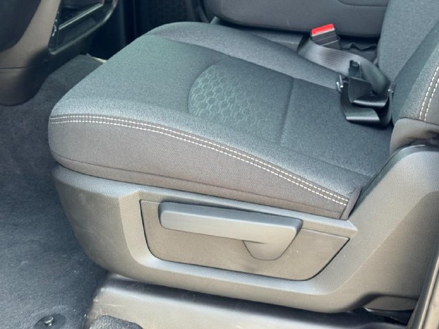 New 2027 RAM 3500 Tradesman AWD/4WD image 17