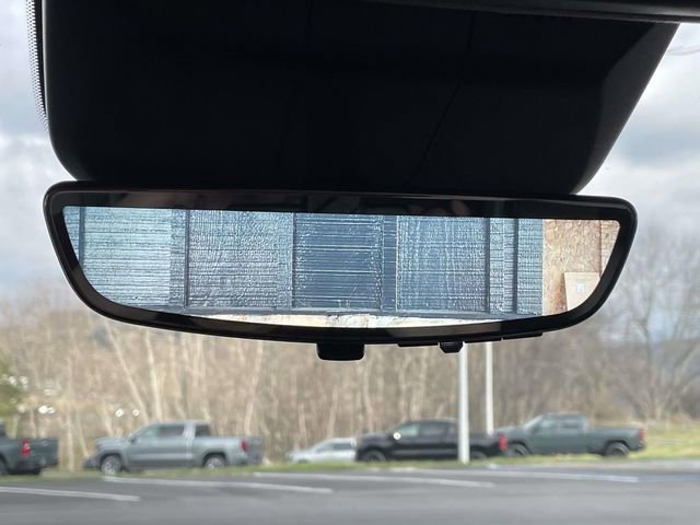 Used 2025 Cadillac Escalade Sport Platinum image 30