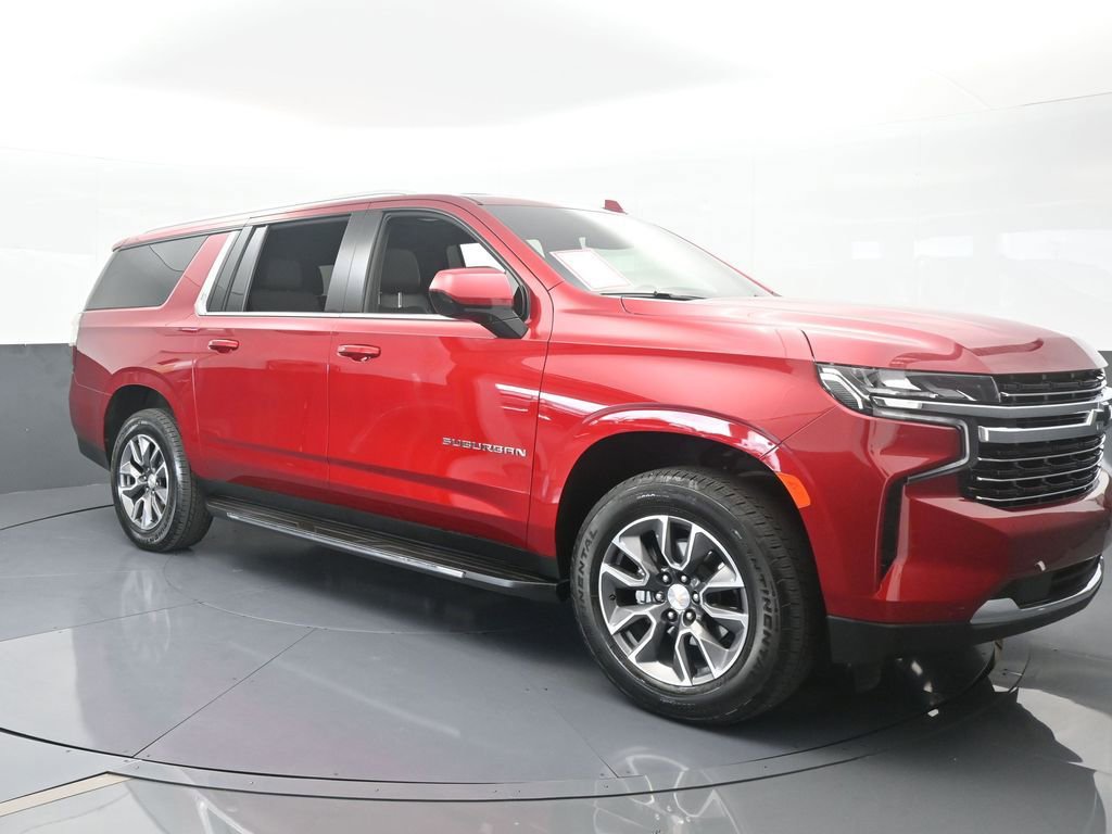 Used 2024 Chevrolet Suburban LT image 8