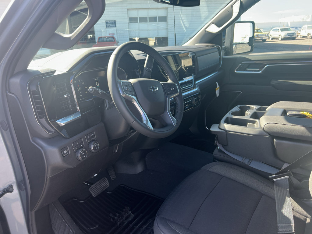 New 2026 Chevrolet Silverado 3500 LT w/ Trail Boss Package image 13