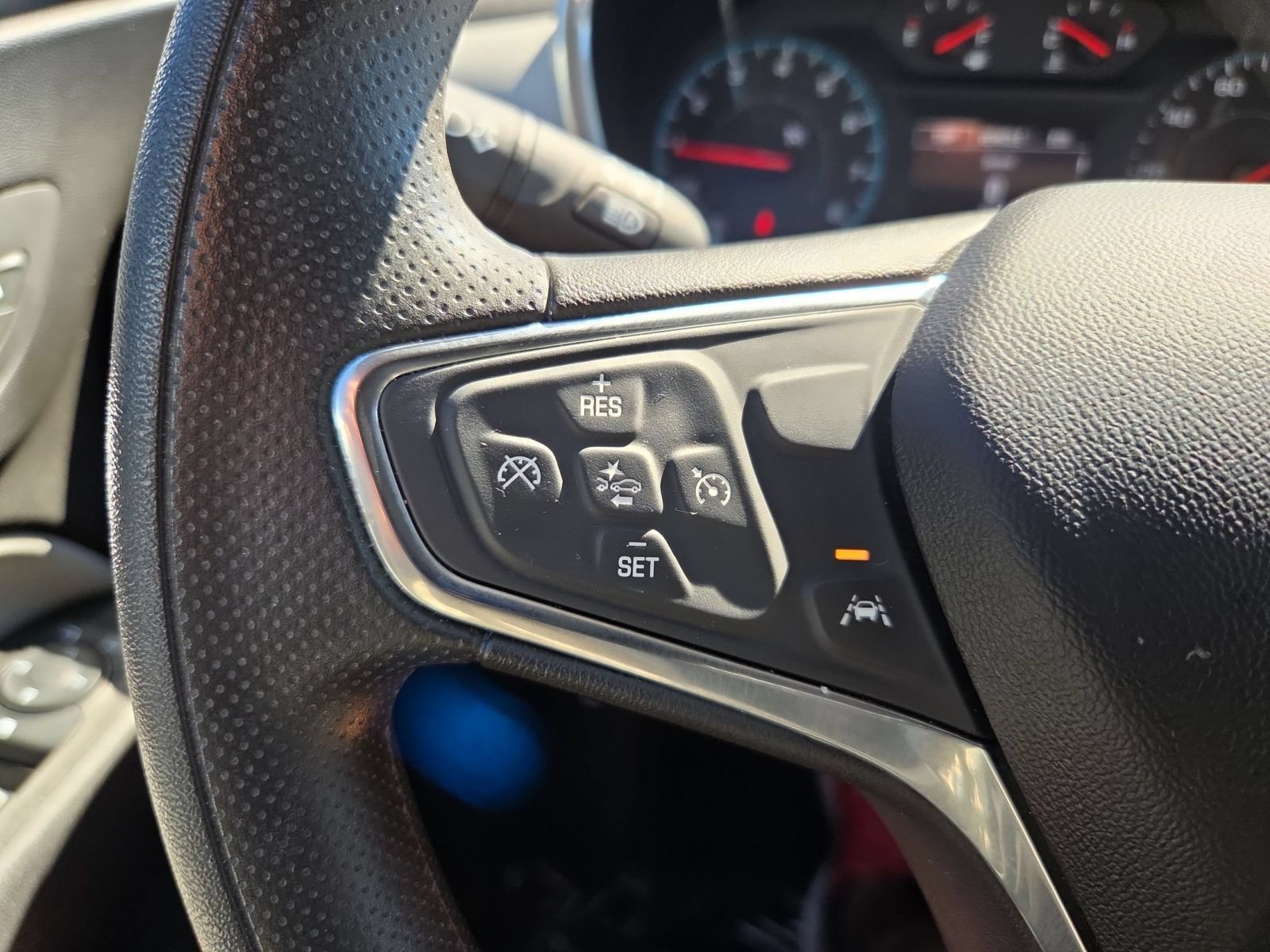 Used 2020 Chevrolet Equinox LS w/ LS Convenience Package FWD image 13