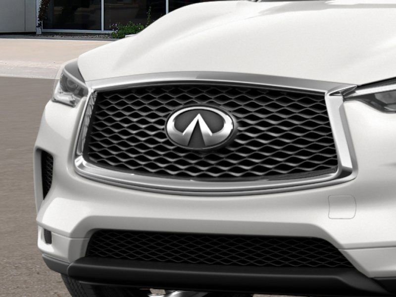 New 2025 INFINITI QX50 Luxe image 12