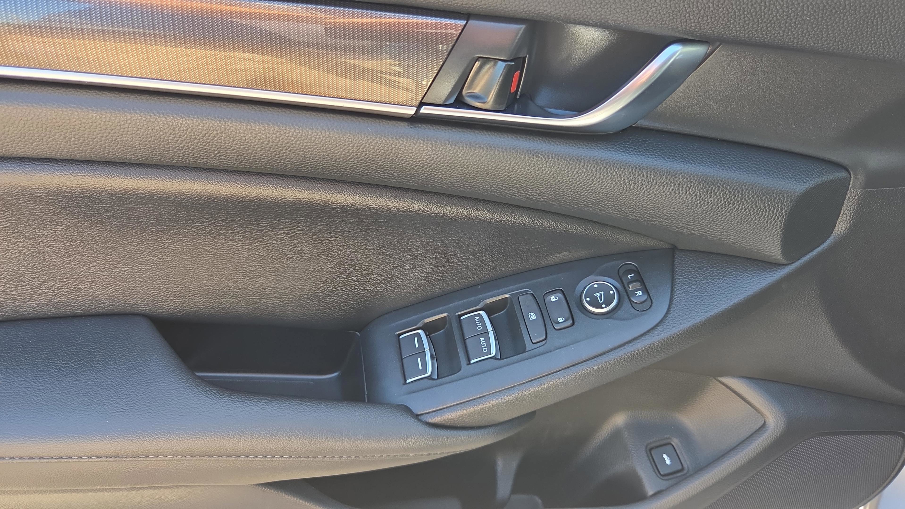 Used 2021 Honda Accord Sport Special Edition image 22