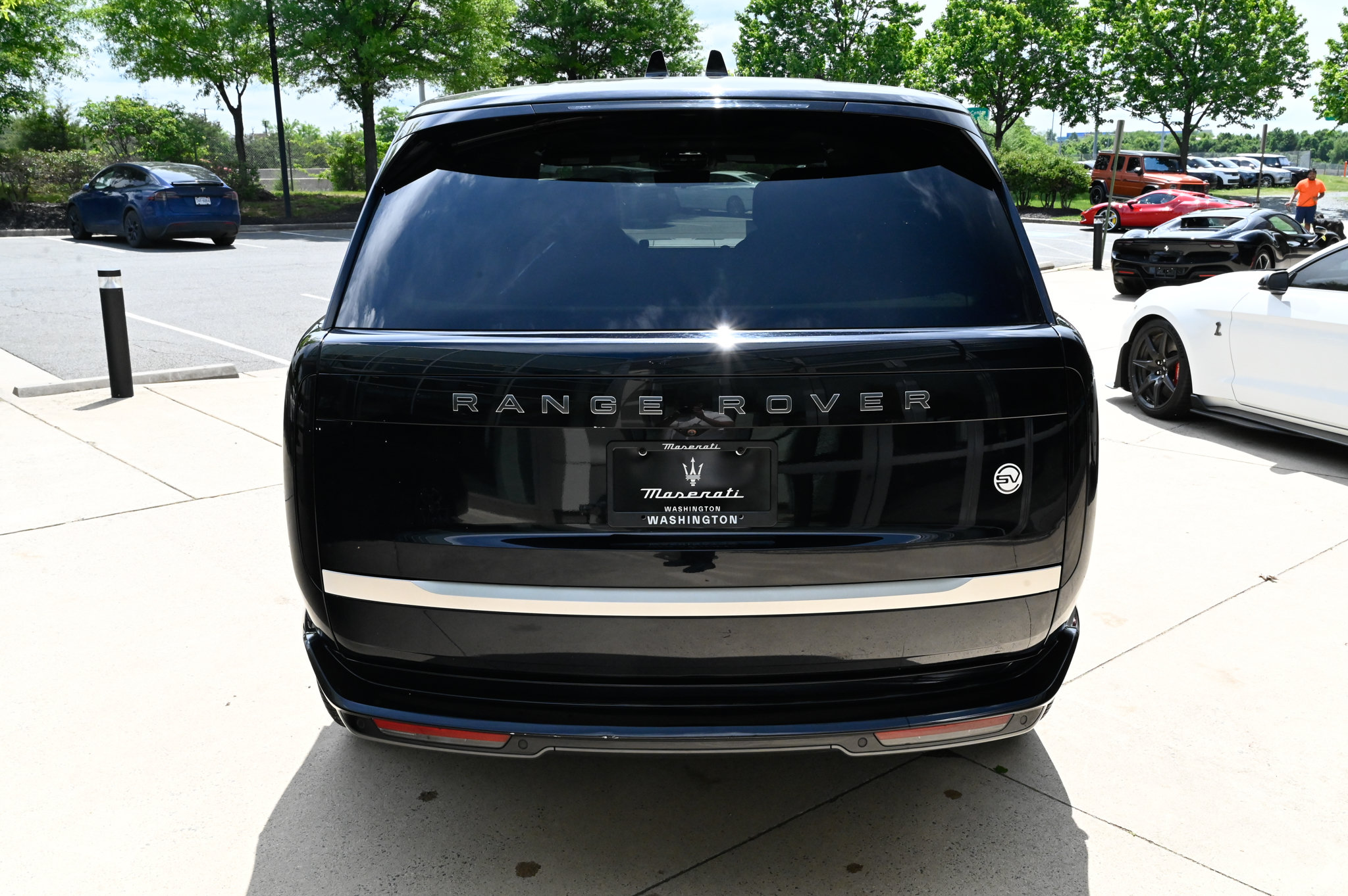 Used 2023 Land Rover Range Rover SV AWD/4WD image 6