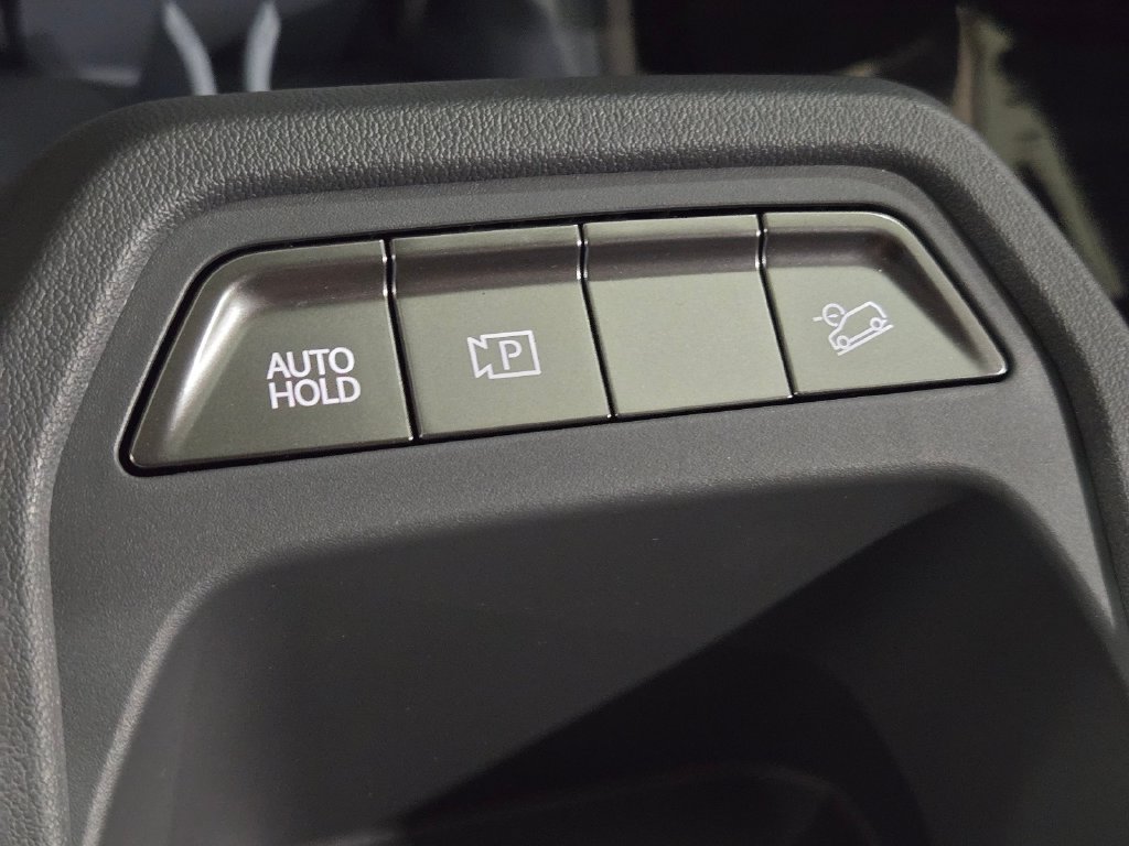 New 2027 Kia EV3 Wind FWD image 29