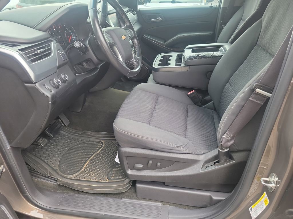 Used 2016 Chevrolet Tahoe LS AWD/4WD image 17