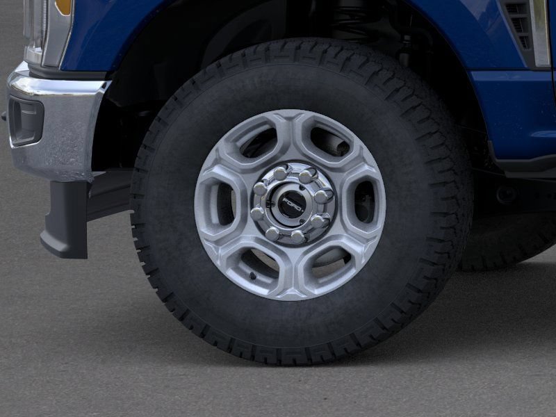 New 2026 Ford F350 XLT w/ FX4 Off-Road Package AWD/4WD image 19