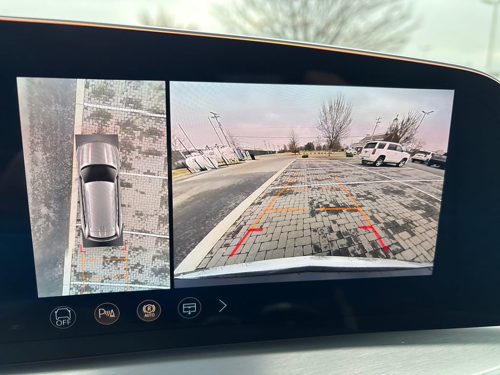 New 2026 Cadillac Vistiq Premium Luxury w/ LPO, Floor Liner Package image 26