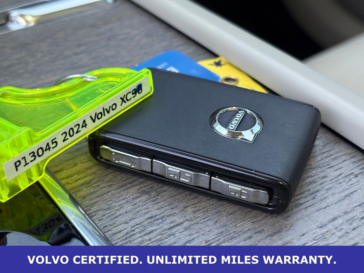 Certified 2024 Volvo XC90 T8 Ultimate AWD/4WD image 38