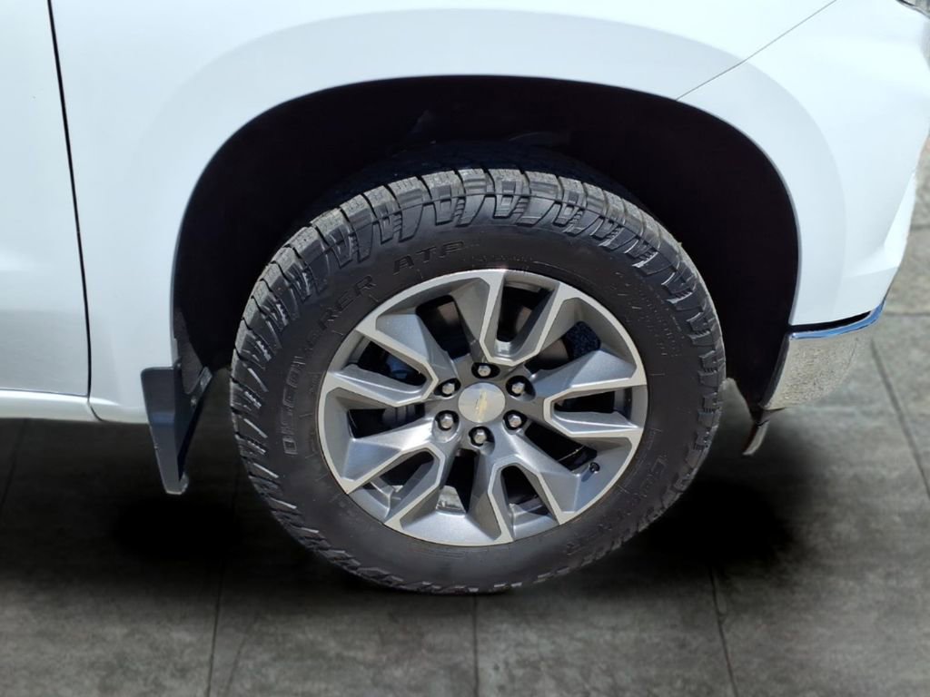Used 2023 Chevrolet Silverado 1500 LT RWD image 6