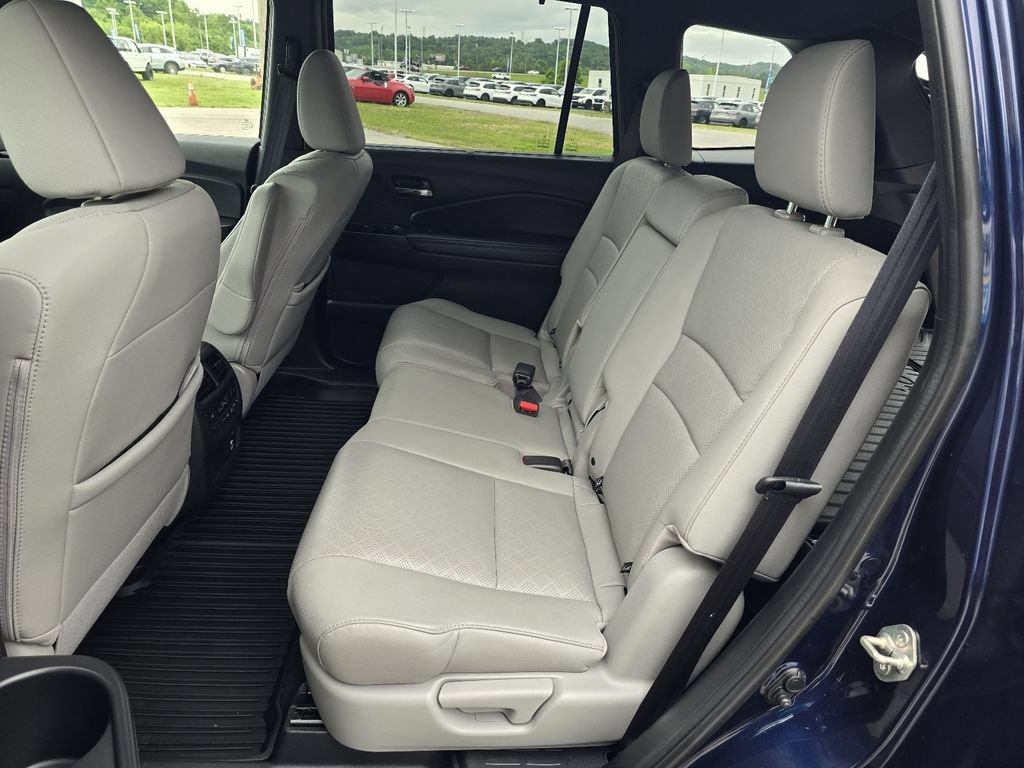 Used 2019 Honda Passport Elite image 12