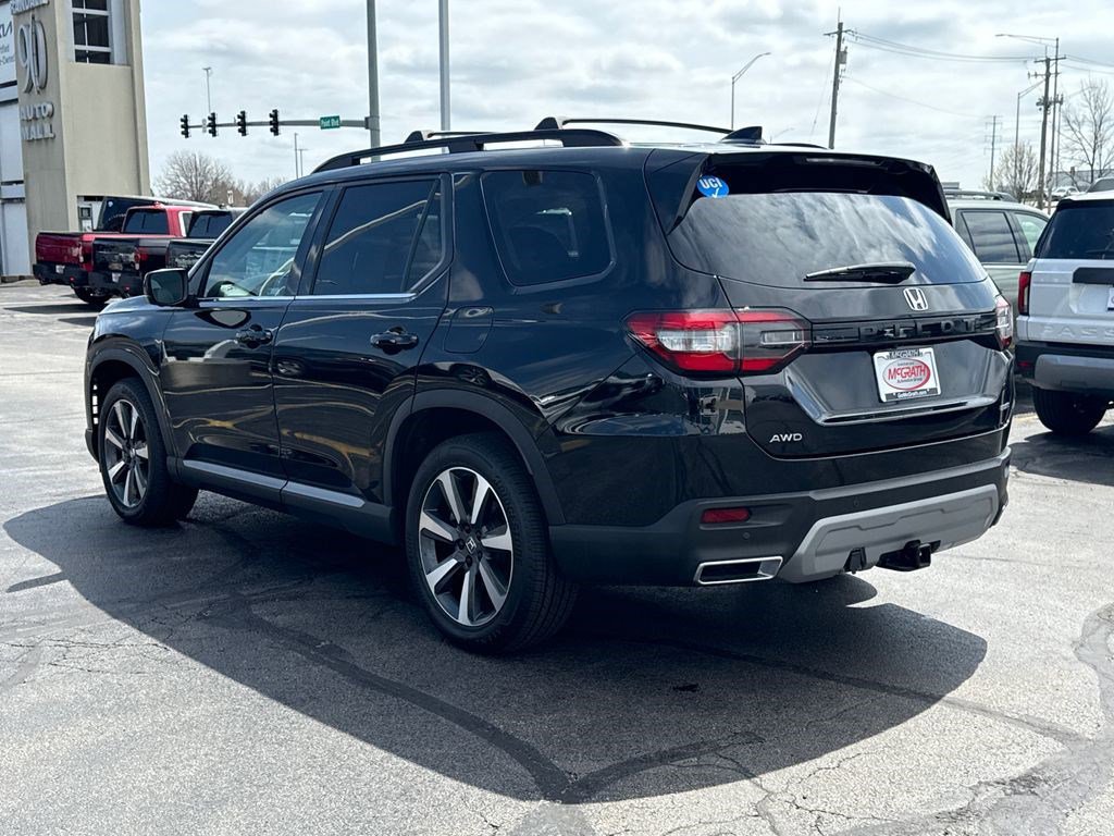 Certified 2023 Honda Pilot Elite image 9