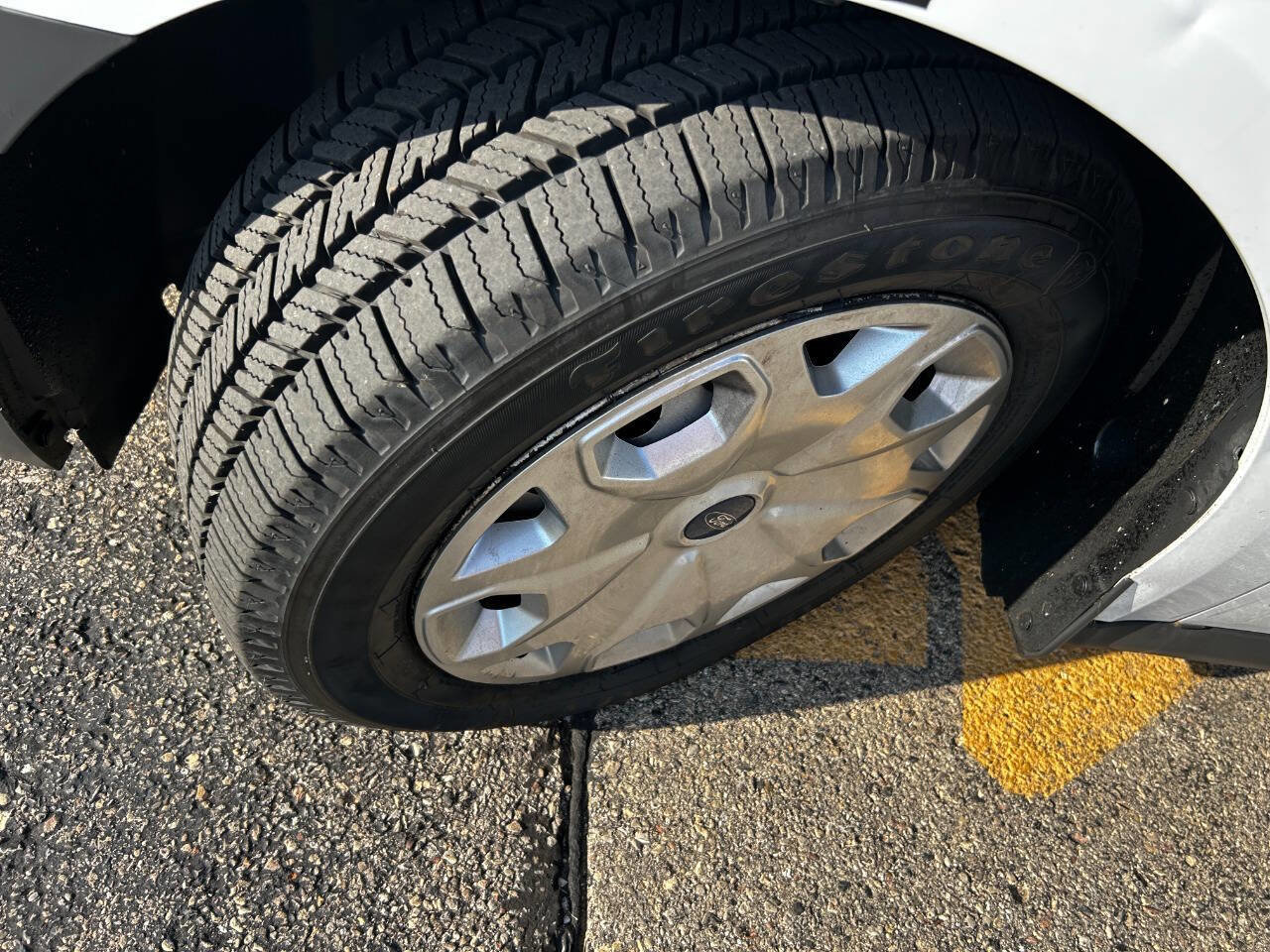 Used 2014 Ford Transit Connect XL image 9