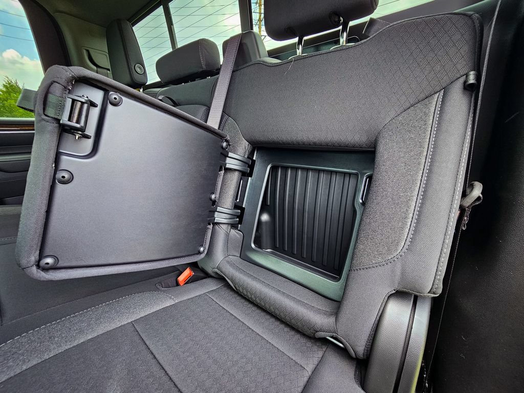 New 2026 GMC Sierra 2500 SLE w/ SLE Value Package; AWD/4WD image 35