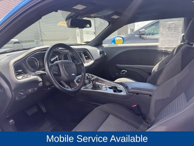 Used 2019 Dodge Challenger SXT AWD/4WD image 5