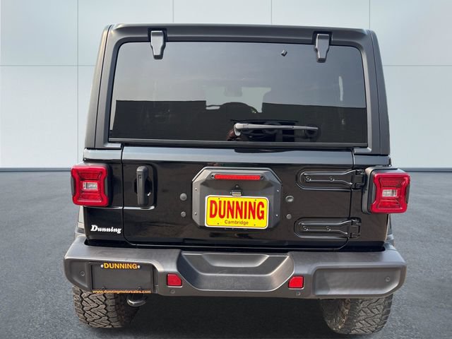 Used 2022 Jeep Wrangler Unlimited Sahara w/ Advanced Safety Group AWD/4WD image 3