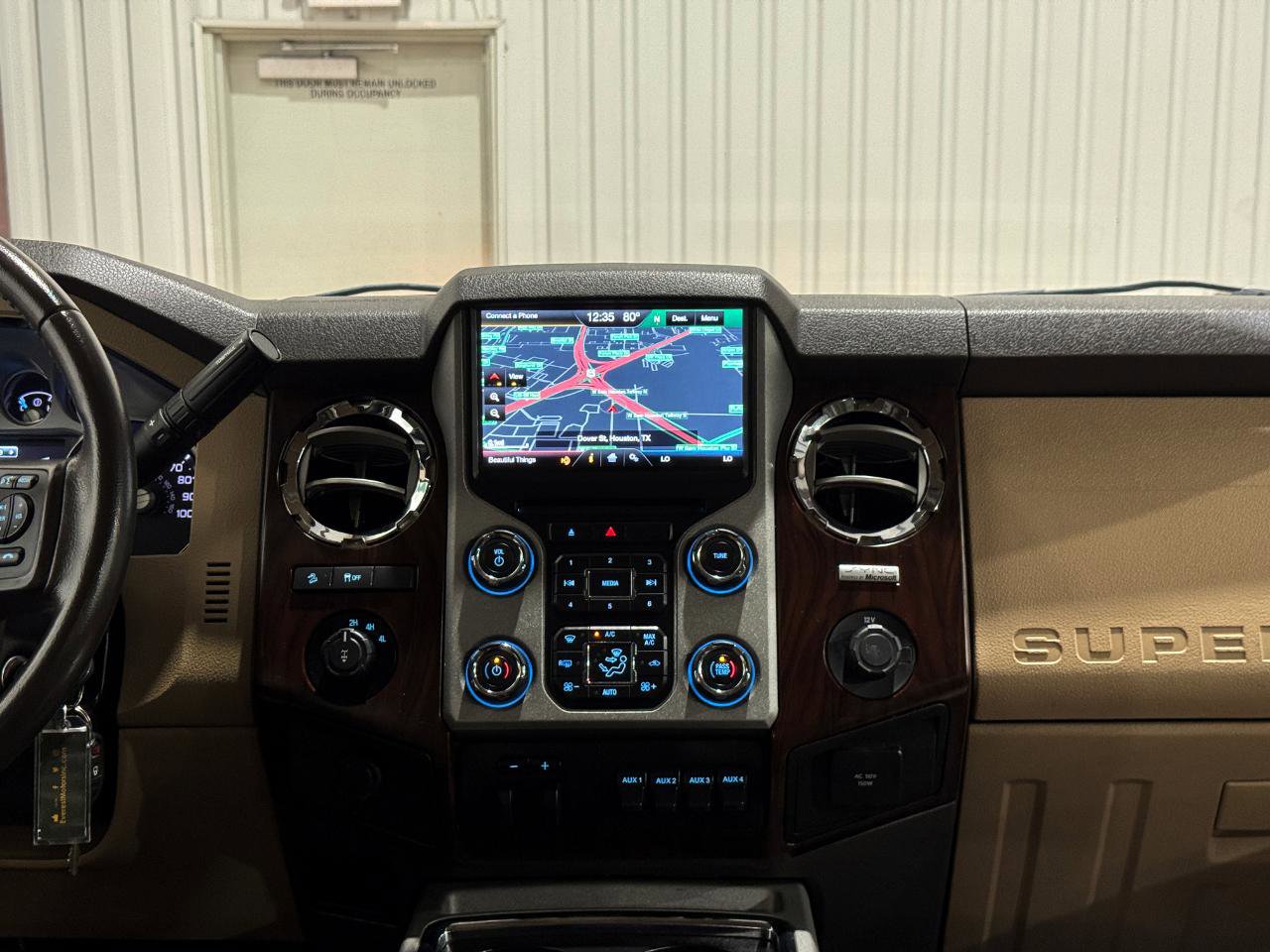 Used 2014 Ford F250 Lariat w/ Lariat Ultimate Package image 20