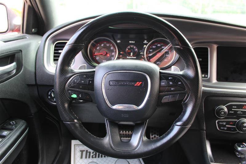 Used 2019 Dodge Charger R/T RWD image 13