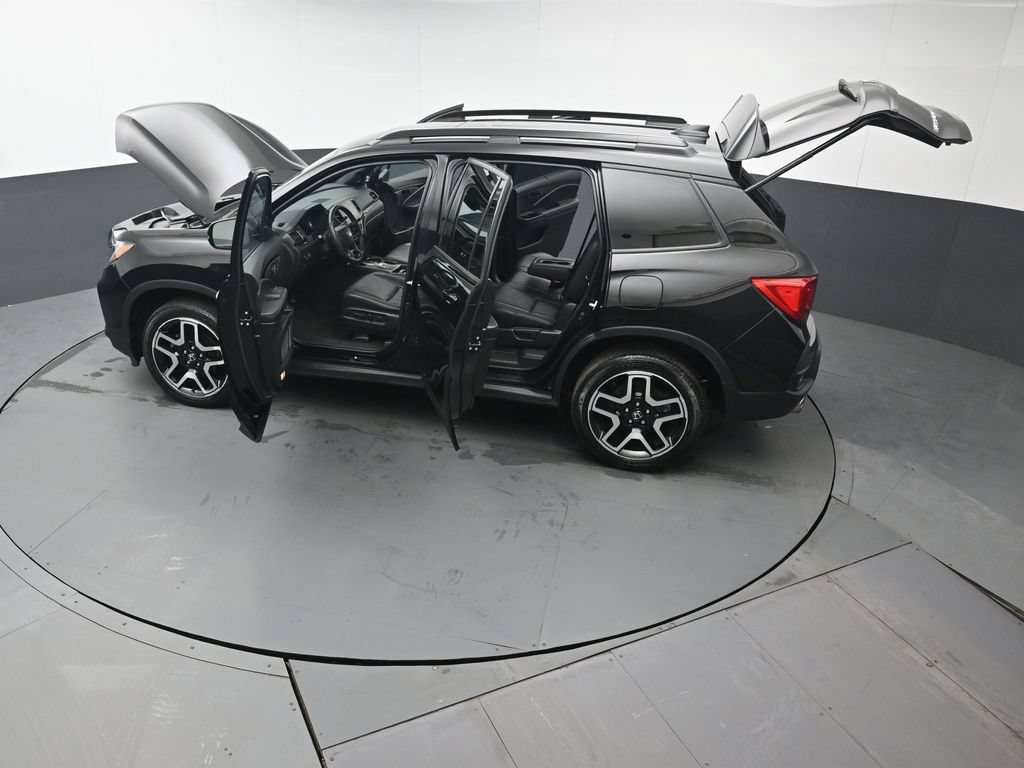 Certified 2023 Honda Passport Elite image 49