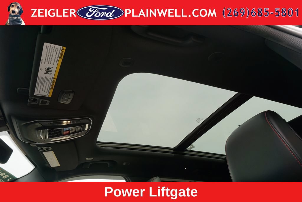 Used 2022 Jeep Grand Cherokee Trailhawk w/ ADV Protech Group II AWD/4WD image 18