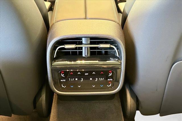 New 2026 Mercedes-Benz E 53 AMG e 4MATIC Wagon image 23
