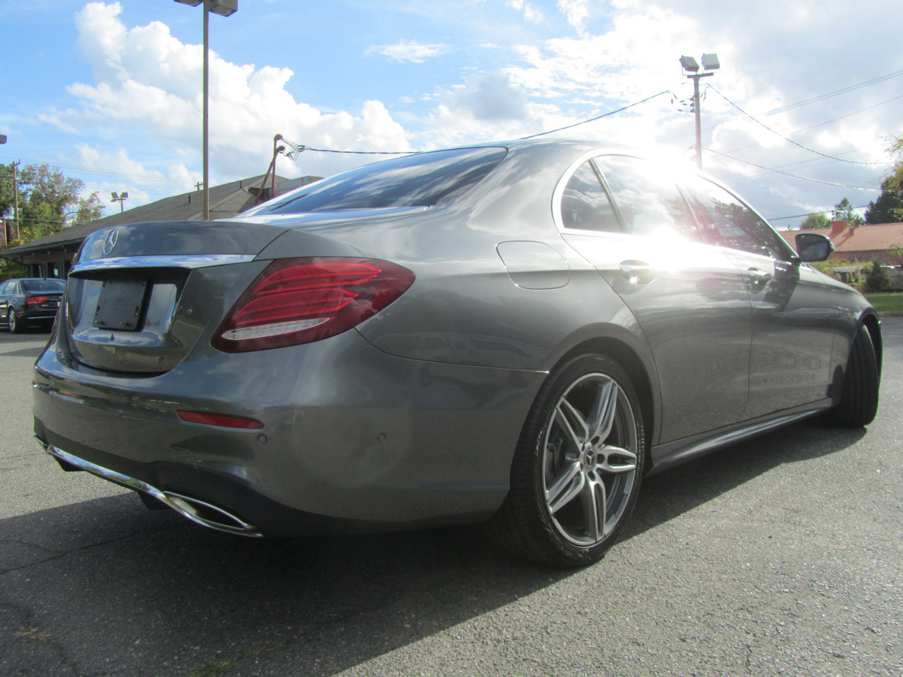 Used 2017 Mercedes-Benz E 300 image 10