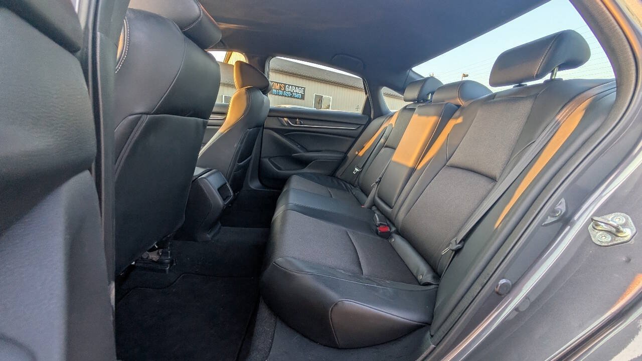 Used 2018 Honda Accord Sport image 15