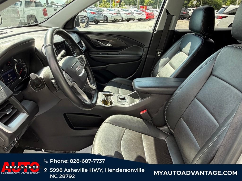 Used 2024 GMC Terrain SLT AWD/4WD image 26
