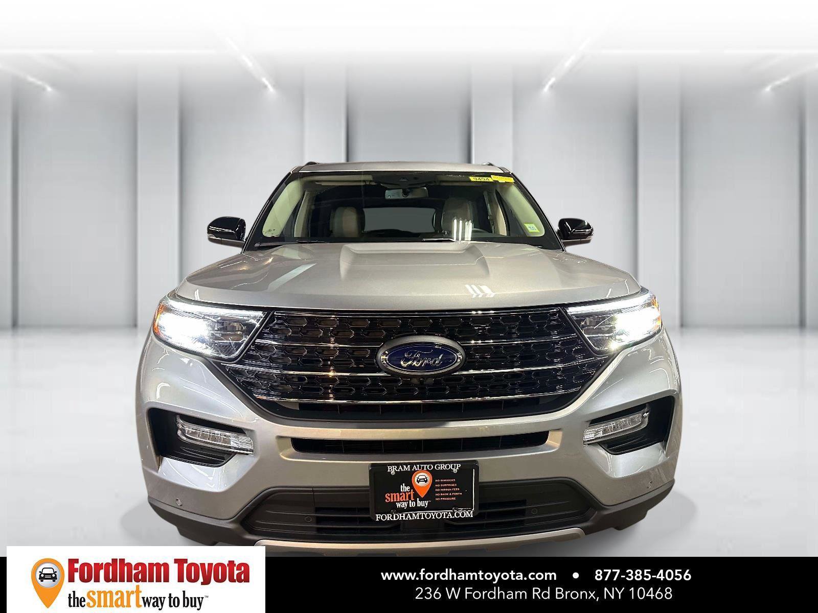 Used 2023 Ford Explorer XLT w/ Equipment Group 202A image 8