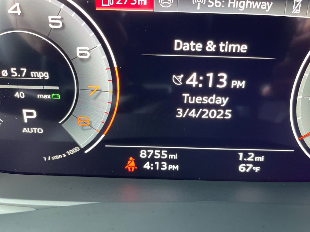 Used 2024 Audi Q8 Prestige image 28