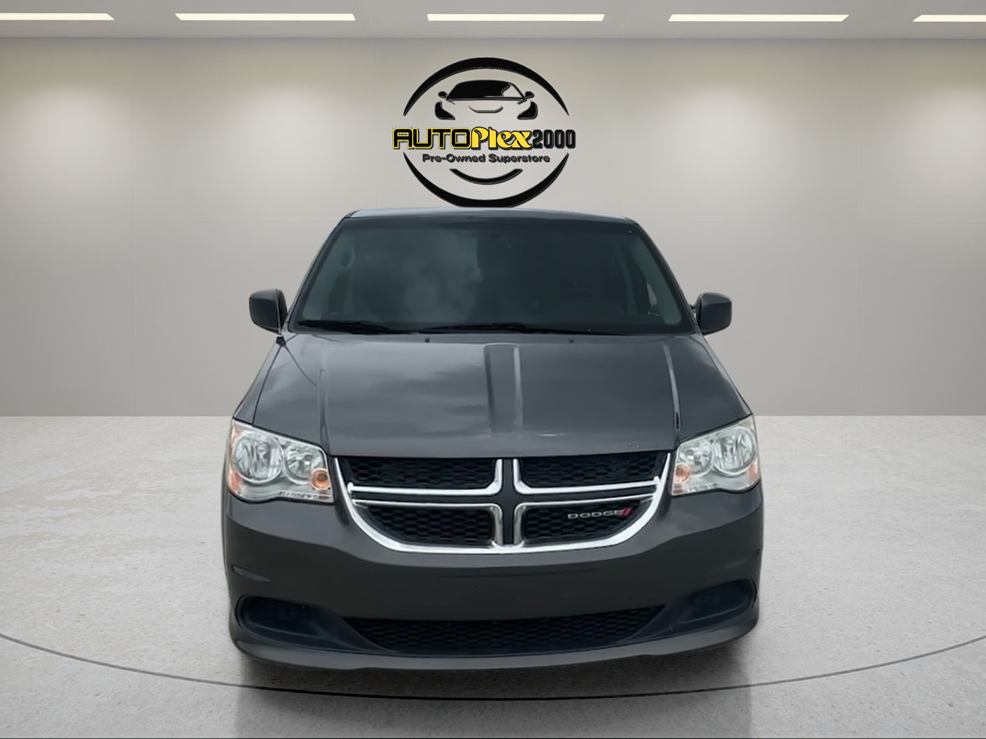 Used 2017 Dodge Grand Caravan SE w/ Power Window Group FWD image 2