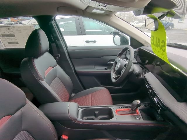 New 2026 Nissan Kicks SR w/ Cold Weather Package AWD/4WD image 11