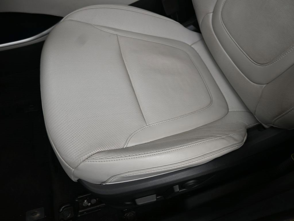 Certified 2023 Hyundai Tucson Limited w/ Winter Package image 22