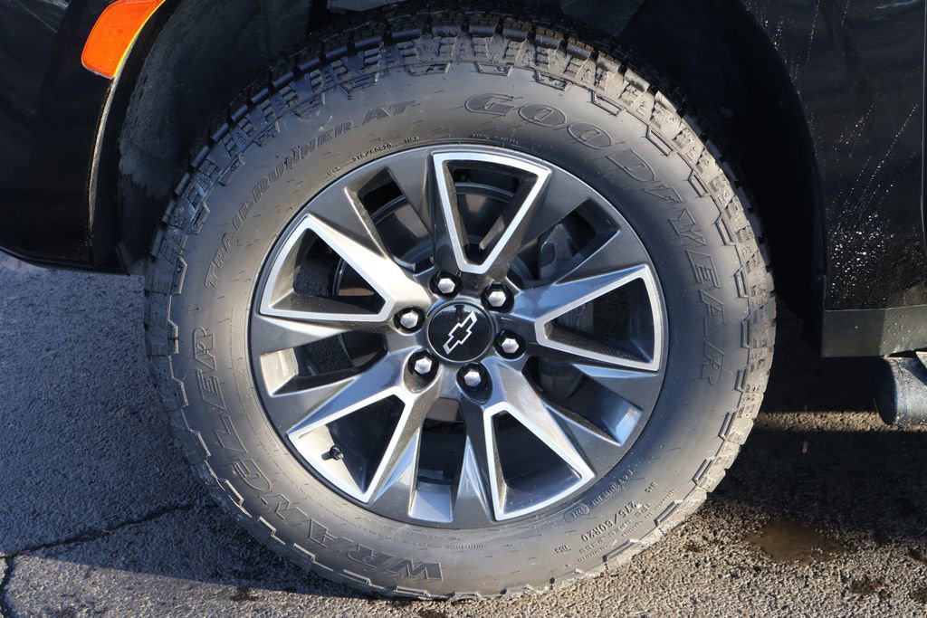 Certified 2023 Chevrolet Tahoe Z71 w/ Luxury Package image 13
