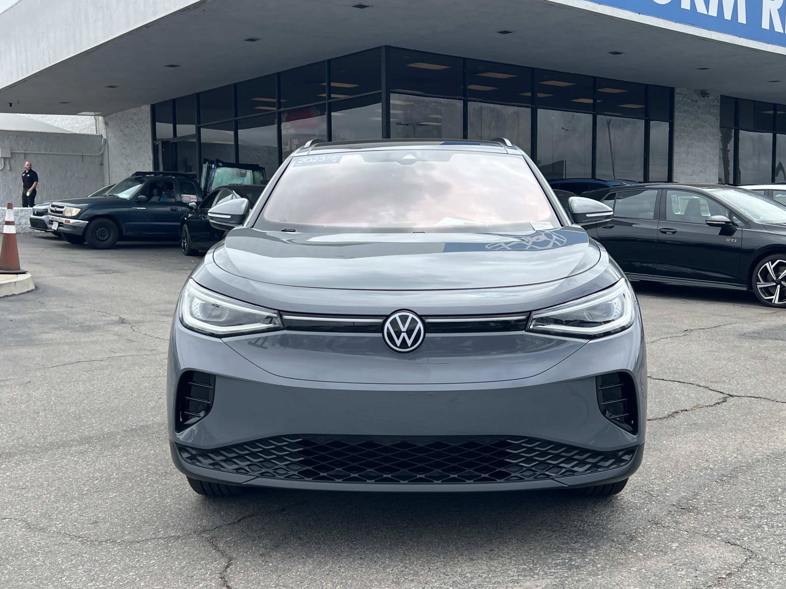 Certified 2023 Volkswagen ID.4 Pro S AWD/4WD image 5