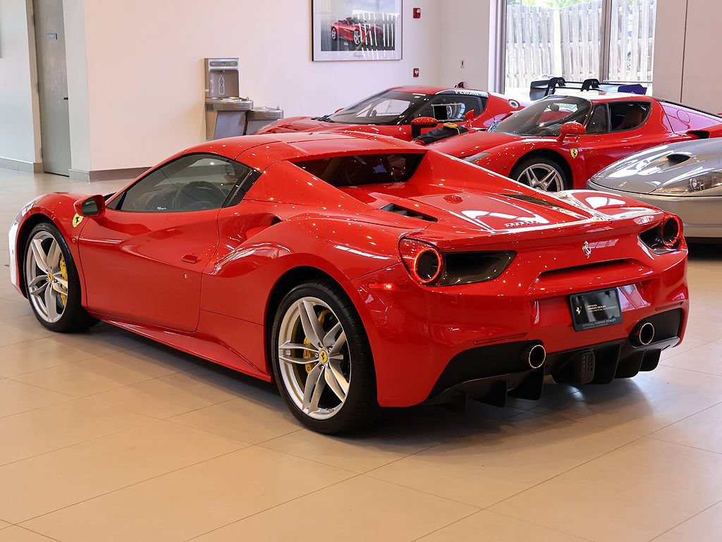 Certified 2019 Ferrari 488 Spider RWD image 2