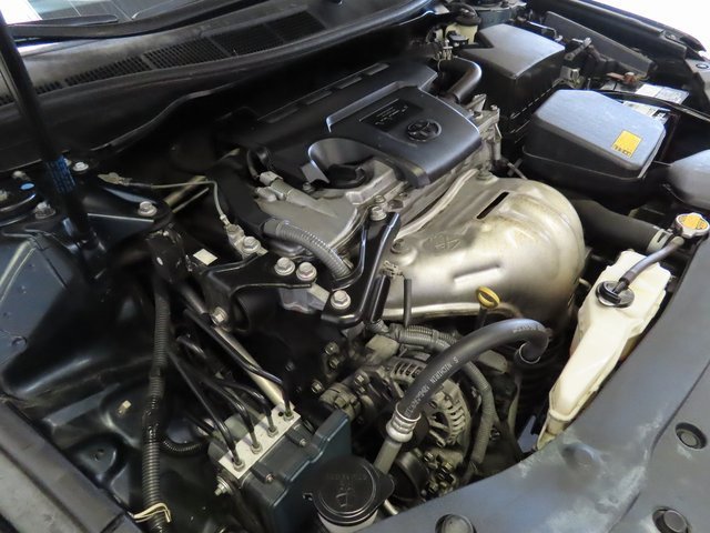 Used 2015 Toyota Camry SE image 32