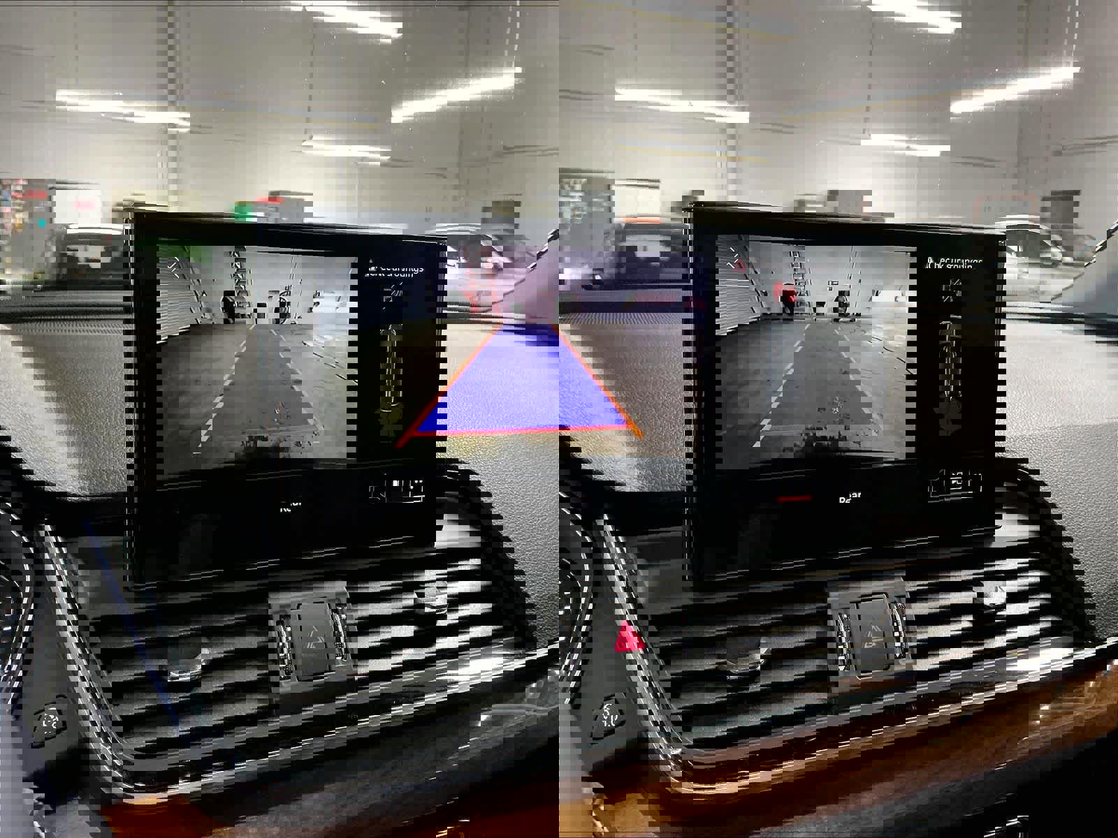 Used 2023 Audi Q5 2.0T Premium w/ Convenience Package image 23