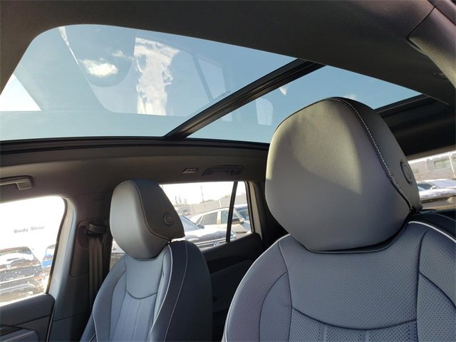 New 2026 Volkswagen Tiguan SEL R-Line image 7