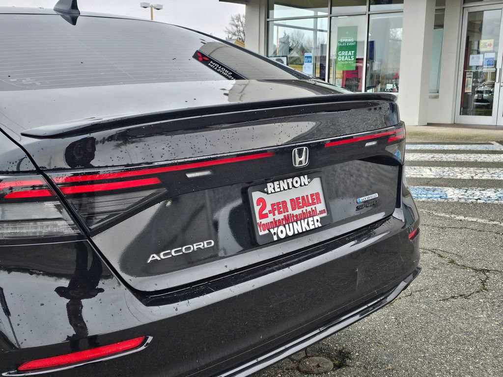 Used 2025 Honda Accord Sport image 10