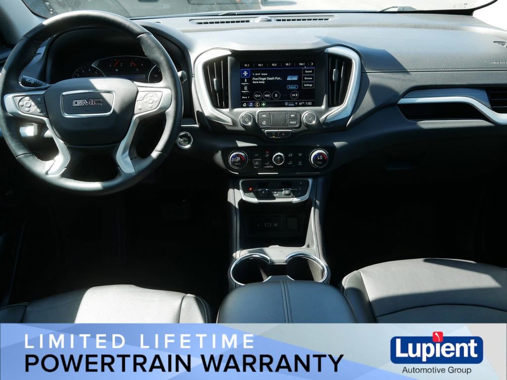 Used 2024 GMC Terrain SLT AWD/4WD image 18
