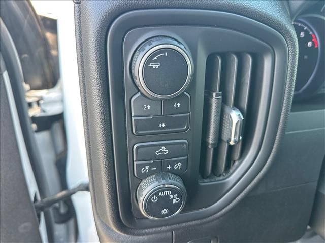 Certified 2022 Chevrolet Silverado 2500 Custom w/ Gooseneck/5TH Wheel Package AWD/4WD image 23