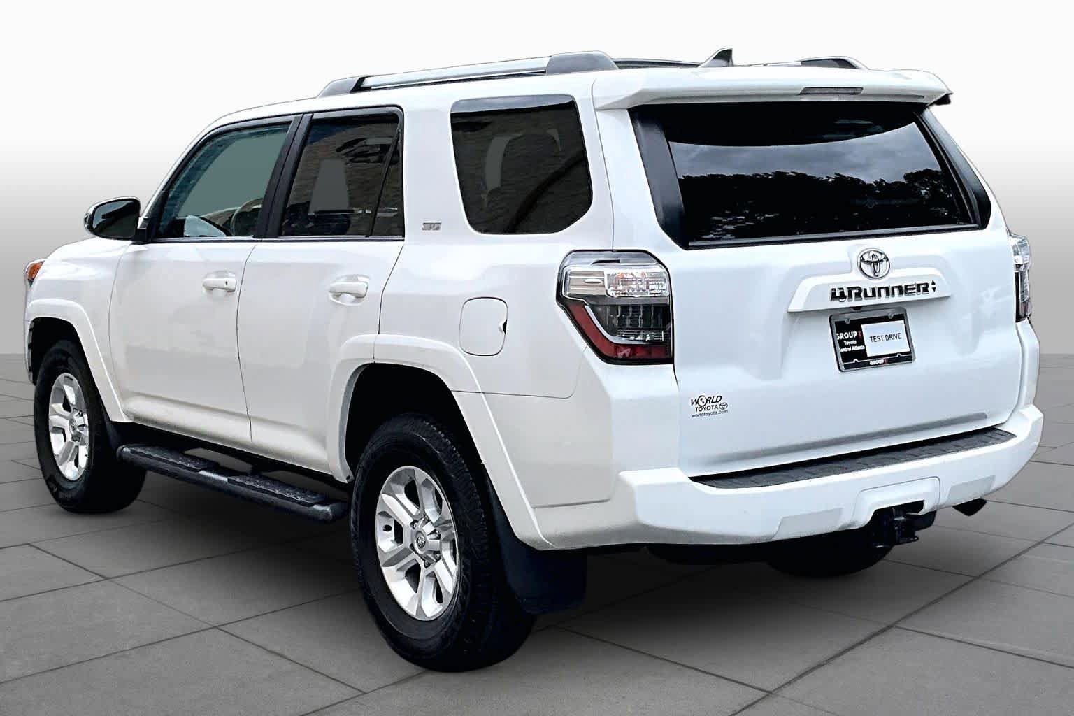 Used 2024 Toyota 4Runner SR5 RWD image 12