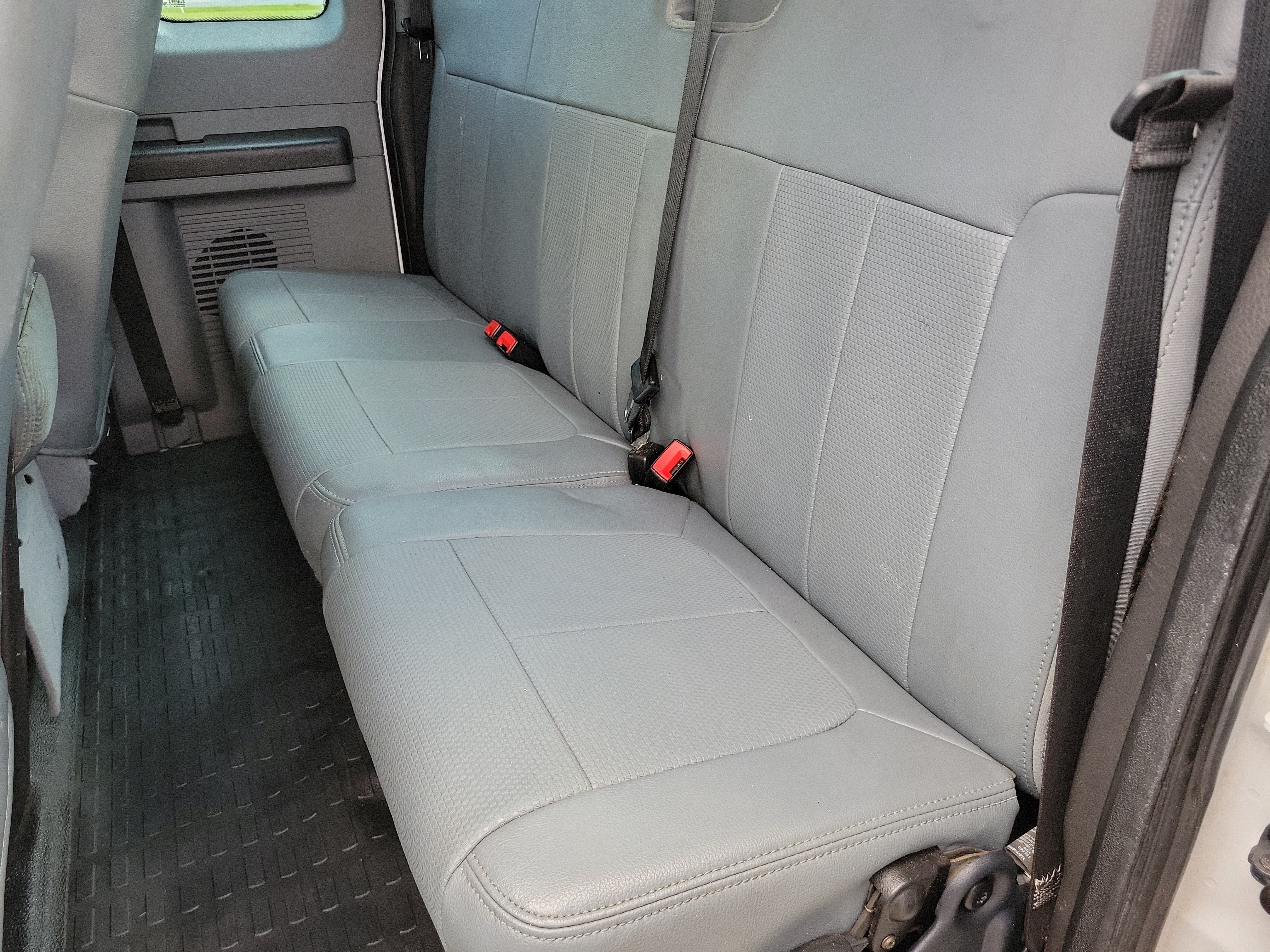 Used 2015 Ford F250 XL w/ Power Equipment Group AWD/4WD image 13