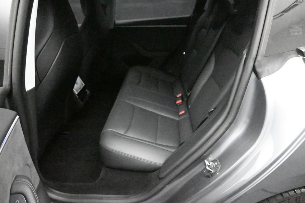 Used 2024 Tesla Model 3 Performance AWD/4WD image 13