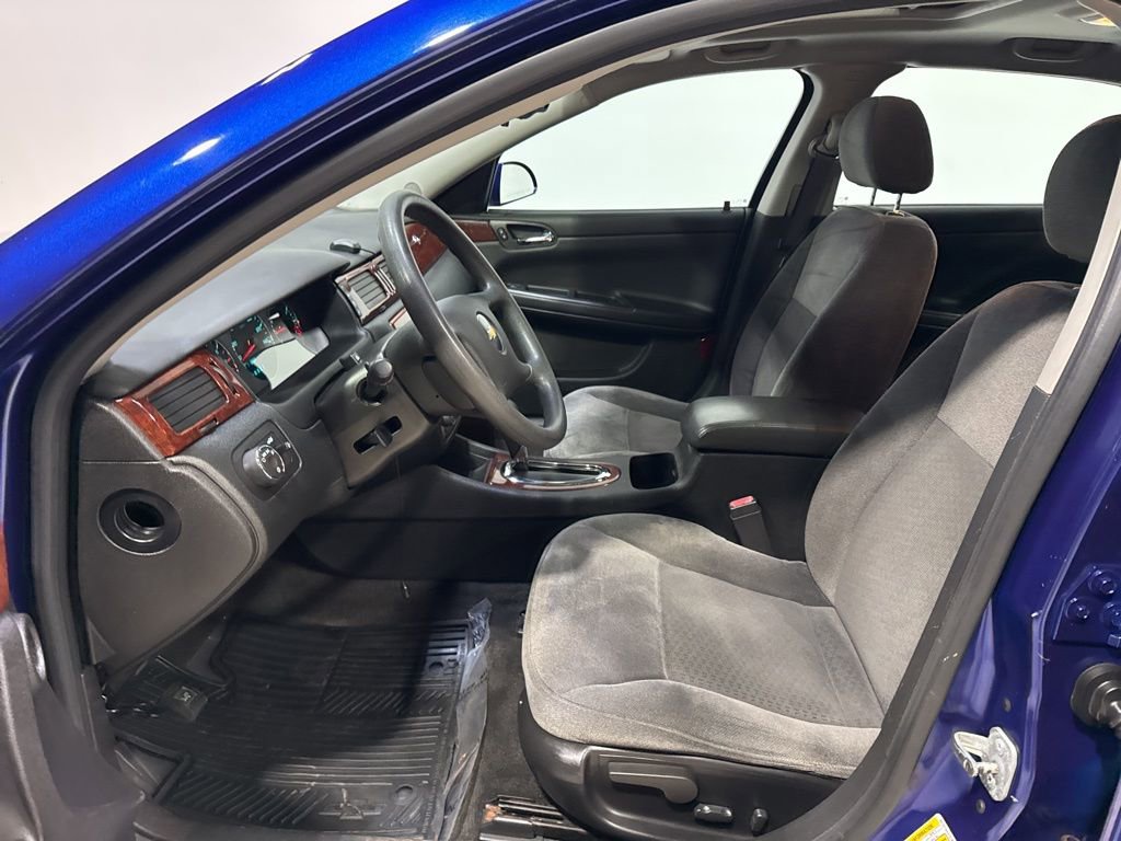 Used 2007 Chevrolet Impala LT image 22