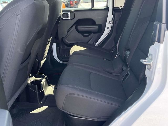 Used 2022 Jeep Gladiator Sport image 15