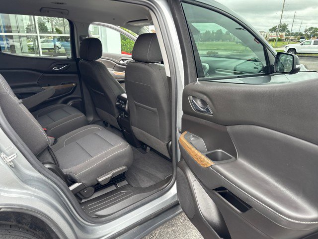 Used 2023 GMC Acadia SLE w/ Driver Convenience Package image 27